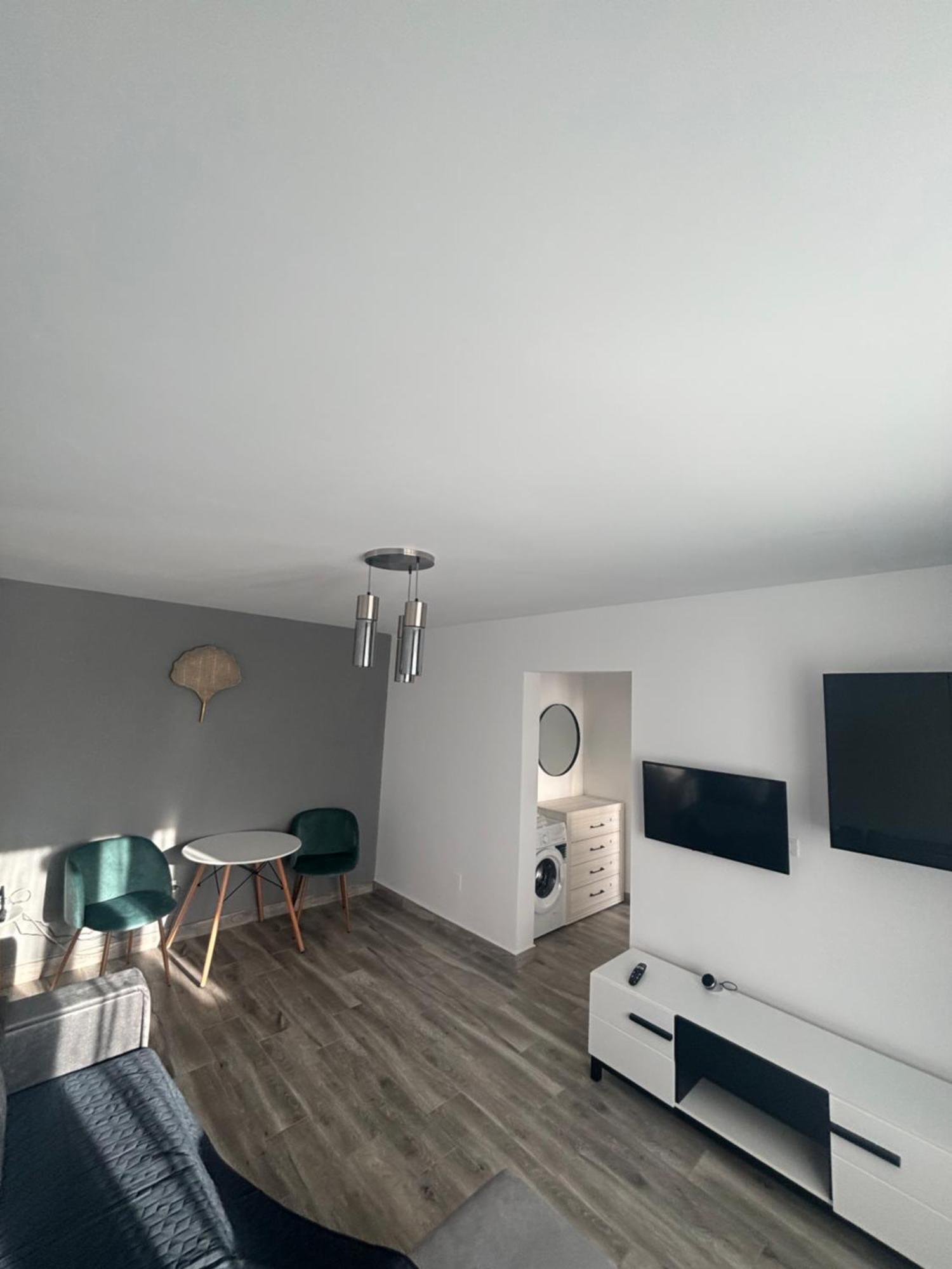 Center Tt Apartment *